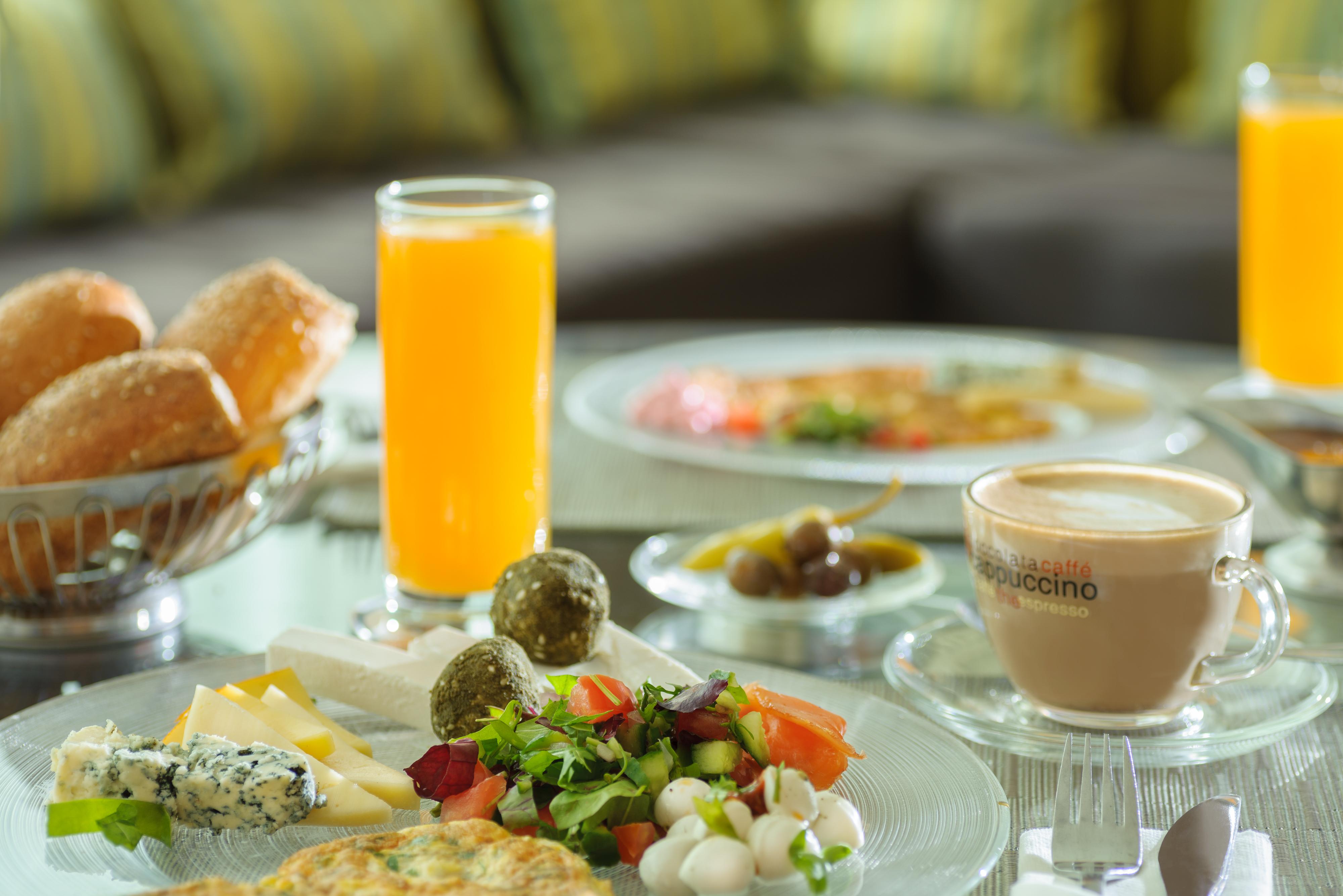 U Magic Palace Ejlat Zewnętrze zdjęcie A typical Italian breakfast