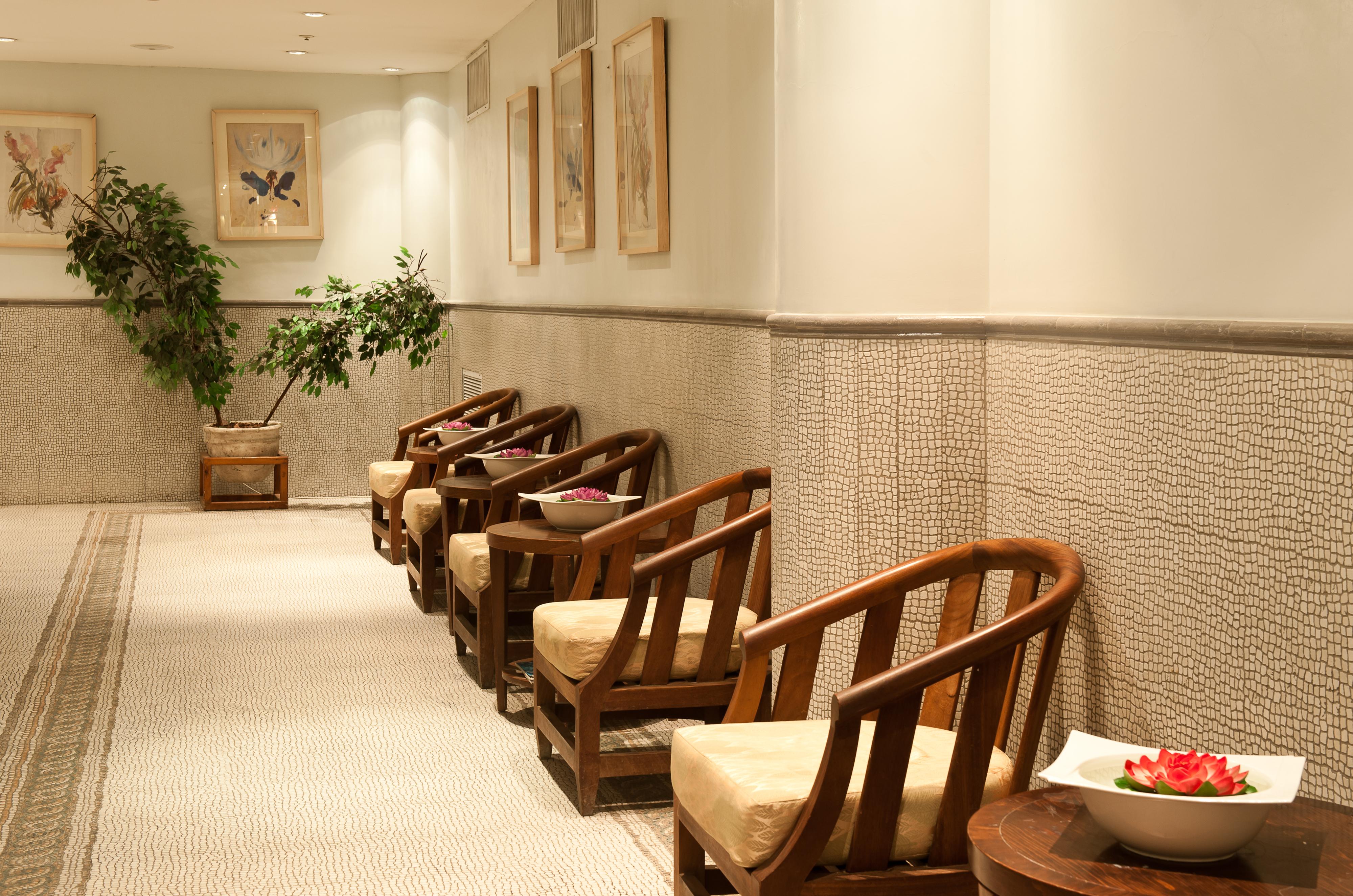 U Magic Palace Ejlat Zewnętrze zdjęcie A waiting room at a spa