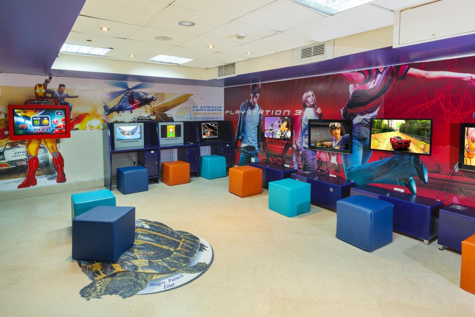 U Magic Palace Ejlat Zewnętrze zdjęcie The Play Station 3 area